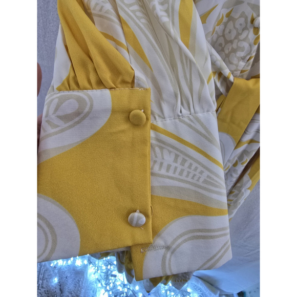 Moonsea Yellow/white Short Sleeve Maxi Poly Dress. 1/4button. Ladies Size Small - Picture 7 of 14